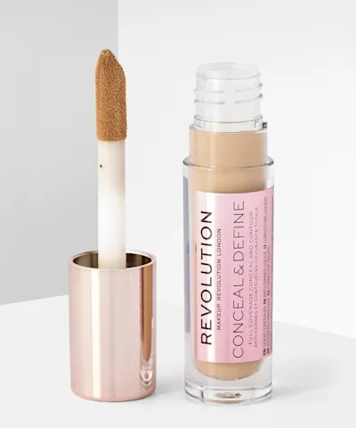 Makeup Revolution - Conceal And Define Concealer