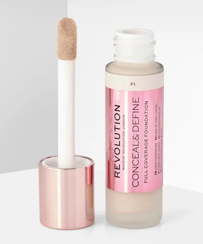 Makeup Revolution - Conceal & Define Foundation