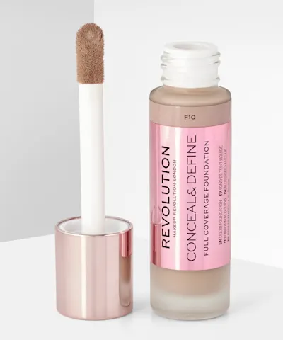 Makeup Revolution - Conceal & Define Foundation