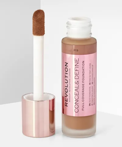 Makeup Revolution - Conceal & Define Foundation