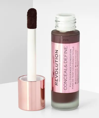 Makeup Revolution - Conceal & Define Foundation