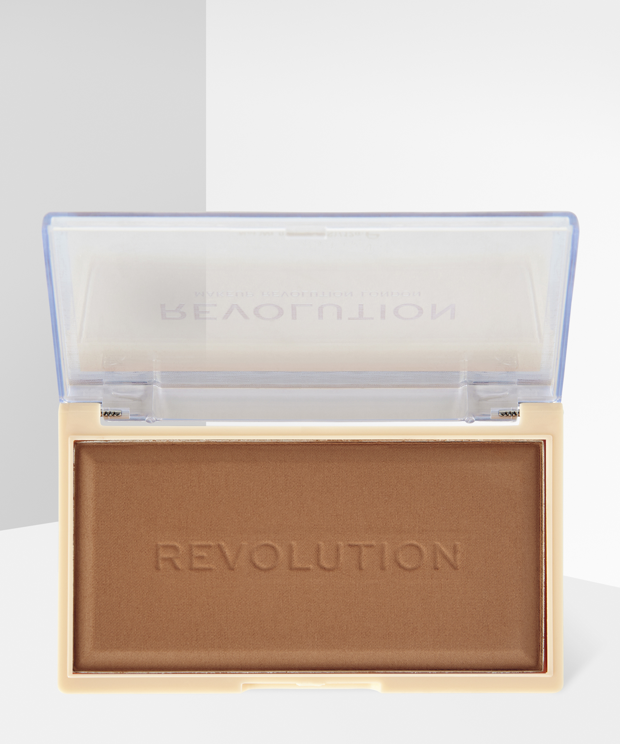 revolution matte base powder p13