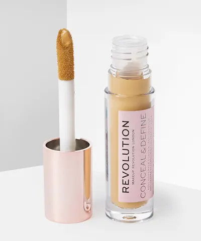 Makeup Revolution - Conceal And Define Concealer