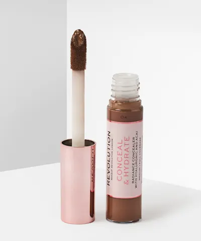 Makeup Revolution - Conceal & Hydrate Concealer