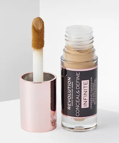 Makeup Revolution - Conceal & Define Infinite Longwear Concealer