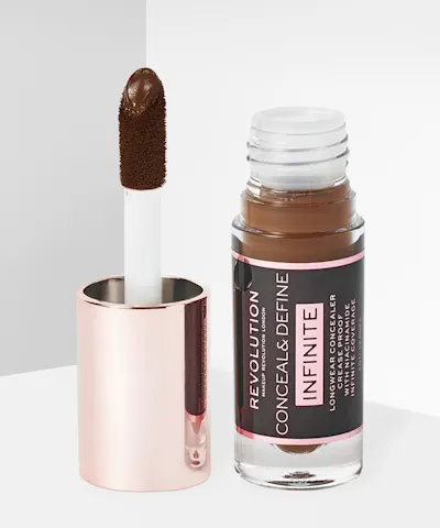 Makeup Revolution - Conceal & Define Infinite Longwear Concealer