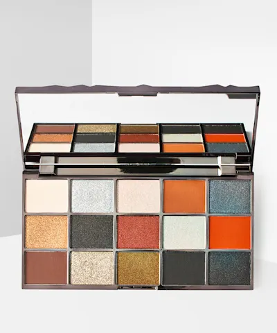 Makeup Revolution - Glass Black Ice Shadow Palette