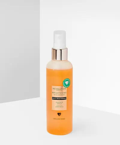 Revolution Skincare - Anti-Bacterial Brightening Essence Spray