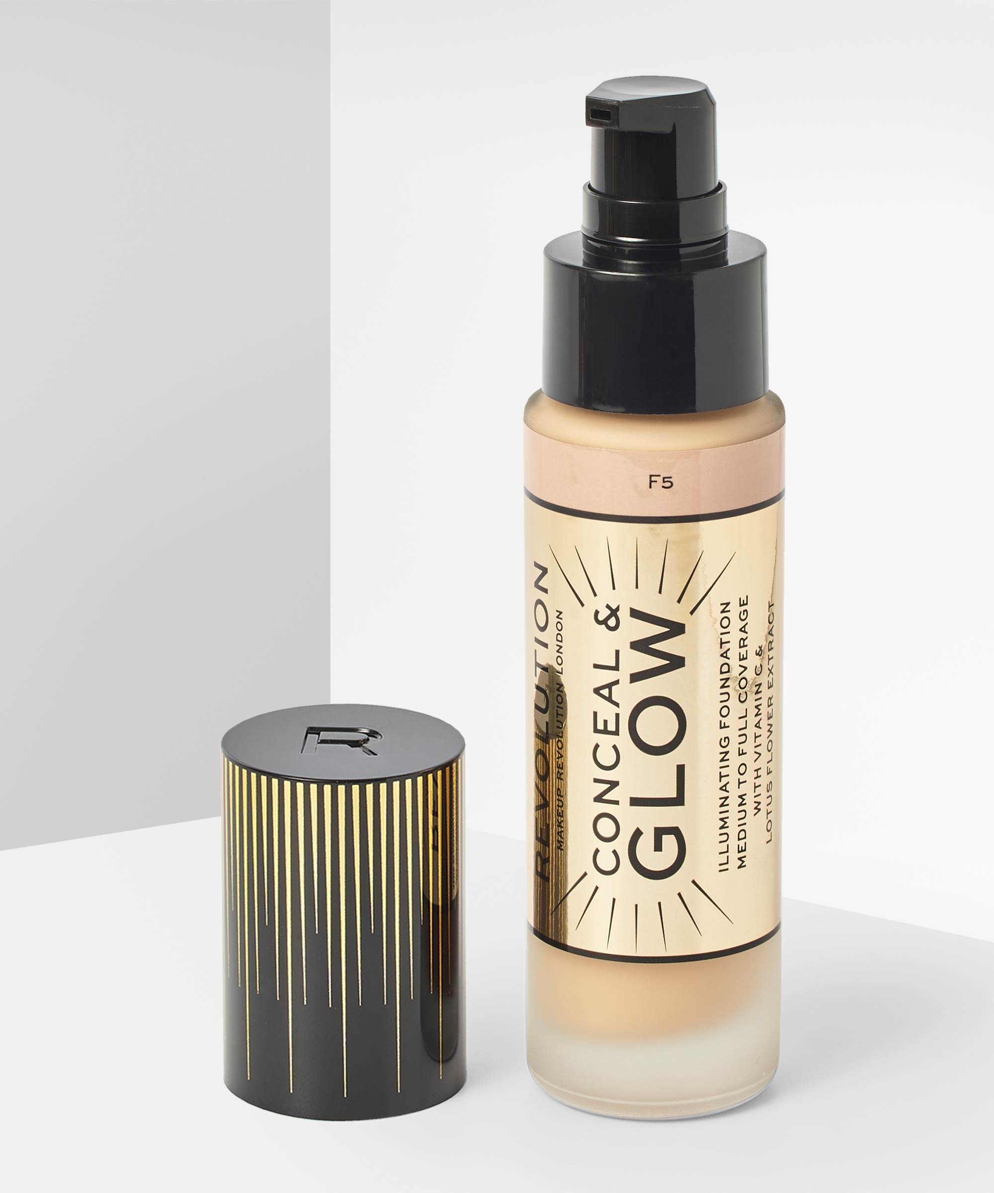 makeup revolution conceal and glow foundation