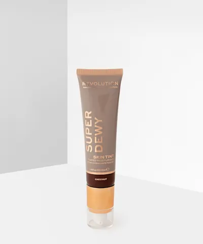 Makeup Revolution - Superdewy Tinted Moisturiser