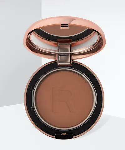 Makeup Revolution - Conceal & Define Powder Foundation
