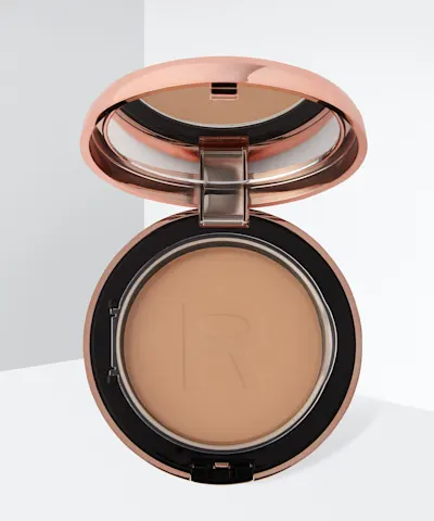 Makeup Revolution - Conceal & Define Powder Foundation