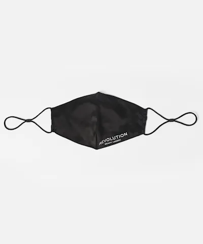Makeup Revolution - Re-useable Silk Face Covering