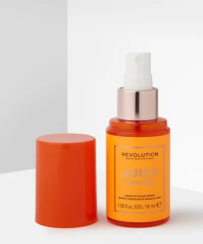 Makeup Revolution - Neon Heat Juicy Orange Priming Misting Spray