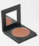 Makeup Revolution - Catwoman™ X Revolution Kitty Got Claws Highlighter