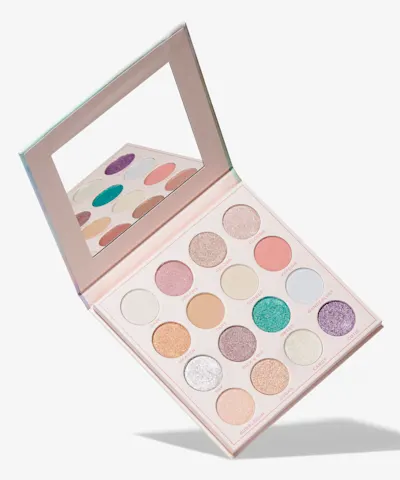Makeup Revolution - Candy Haze Cloud Gazer Shadow Palette
