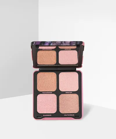 Makeup Revolution - DC™ X Revolution Dangerous Love Highlighter Quad&nbsp;