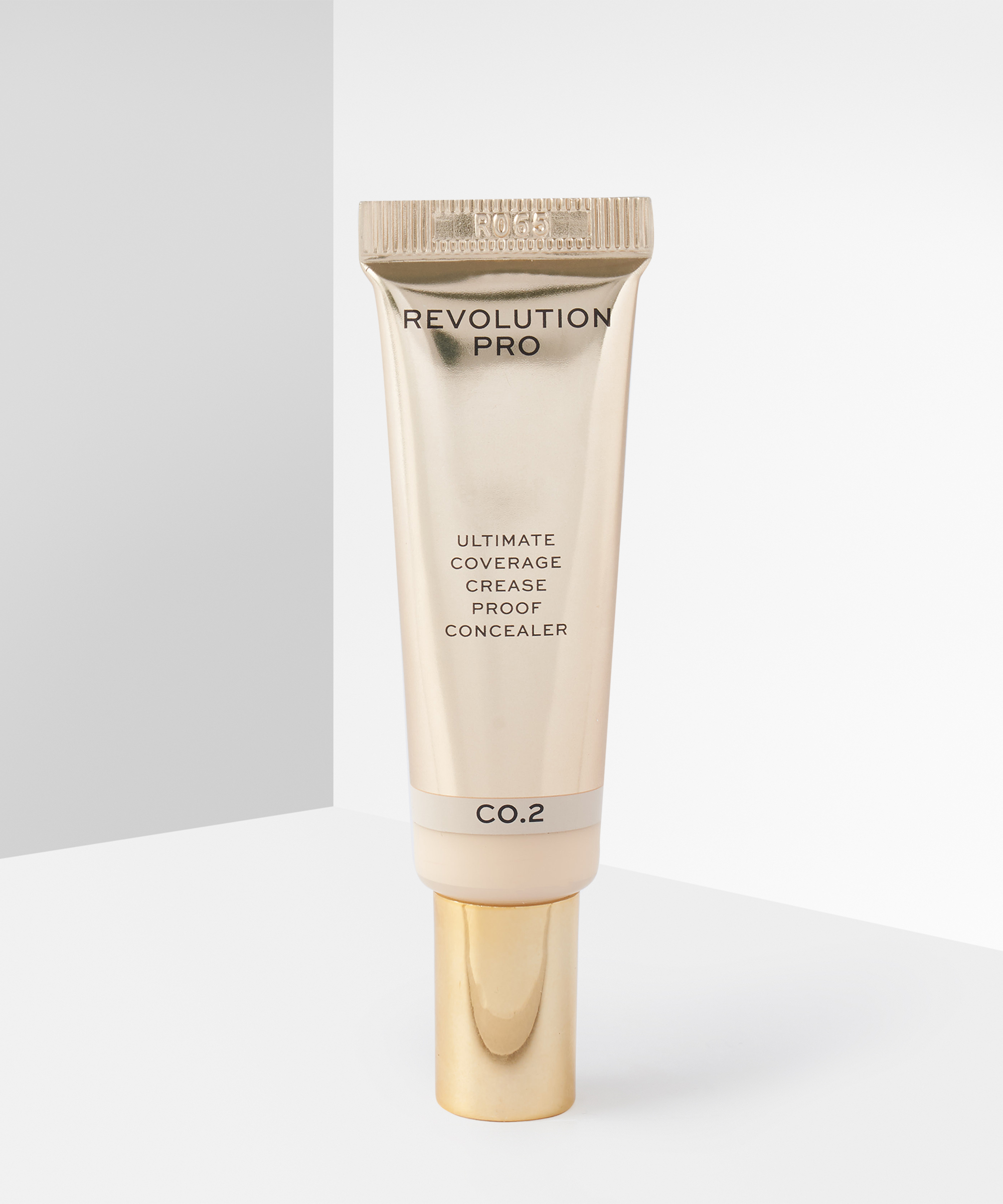 ultimate coverage crease proof concealer