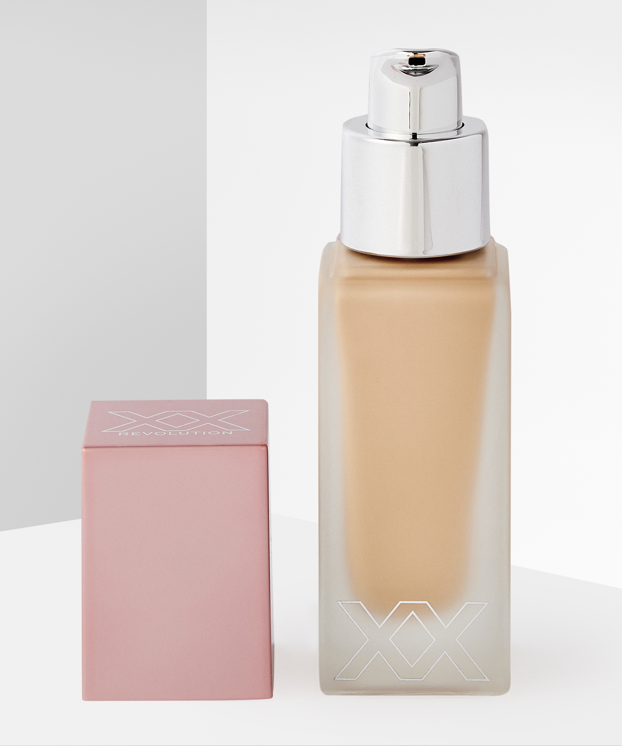 xx revolution liquid skin foundation