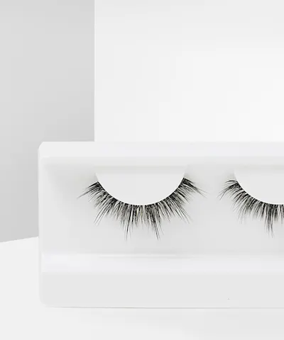 Sample Beauty - Flutterfly Vegan Synthetic Silk False Lashes