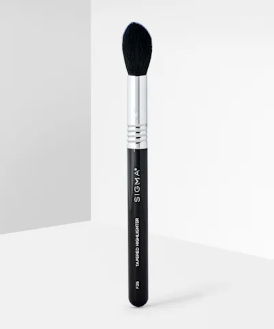 Sigma Beauty - F35 Tapered Highlighter Brush 