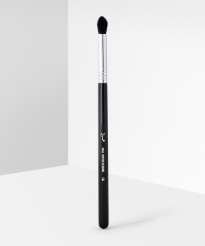 Sigma Beauty E45 – Small Tapered Blending Brush