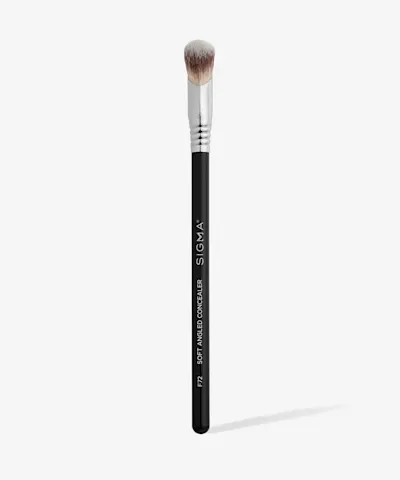 Sigma Beauty - F72 Soft Angled Concealer