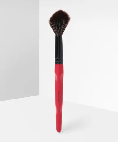 Smashbox - Buildable Cheek Brush 