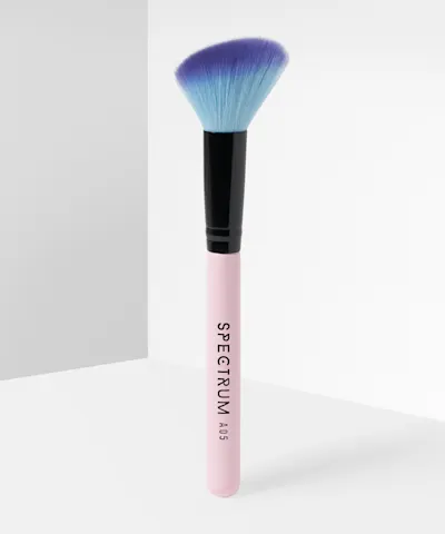 Spectrum Collections - A05 - Angled Cheek Brush