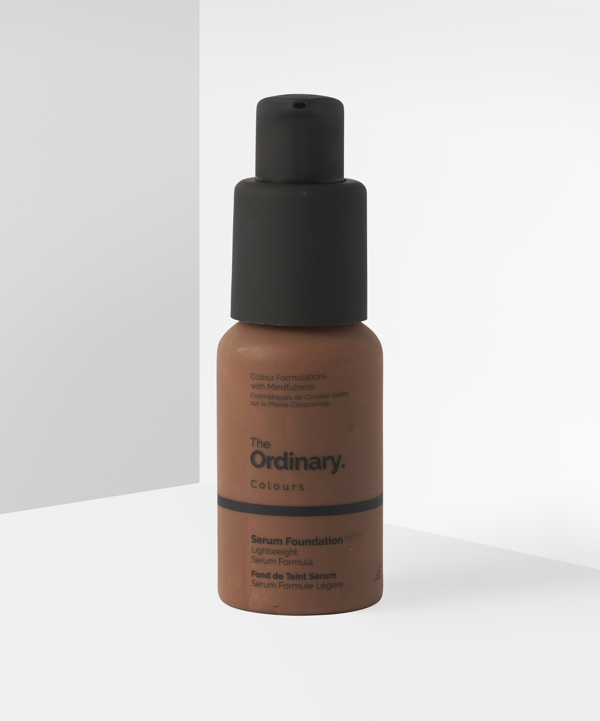 The Ordinary Serum Foundation Spf 15 Deep 3 2r At Beauty Bay