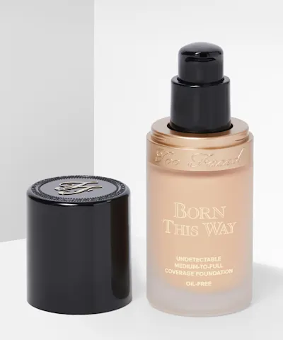 Too Faced - Born This Way Foundation
