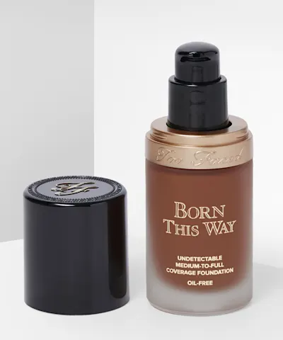 Too Faced - Born This Way Foundation