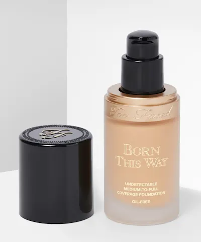 Too Faced - Born This Way Foundation