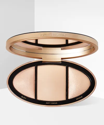 Too Faced - Born This Way Turn Up The Light Highlighting Palette