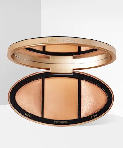 Too Faced - Born This Way Turn Up The Light Highlighting Palette