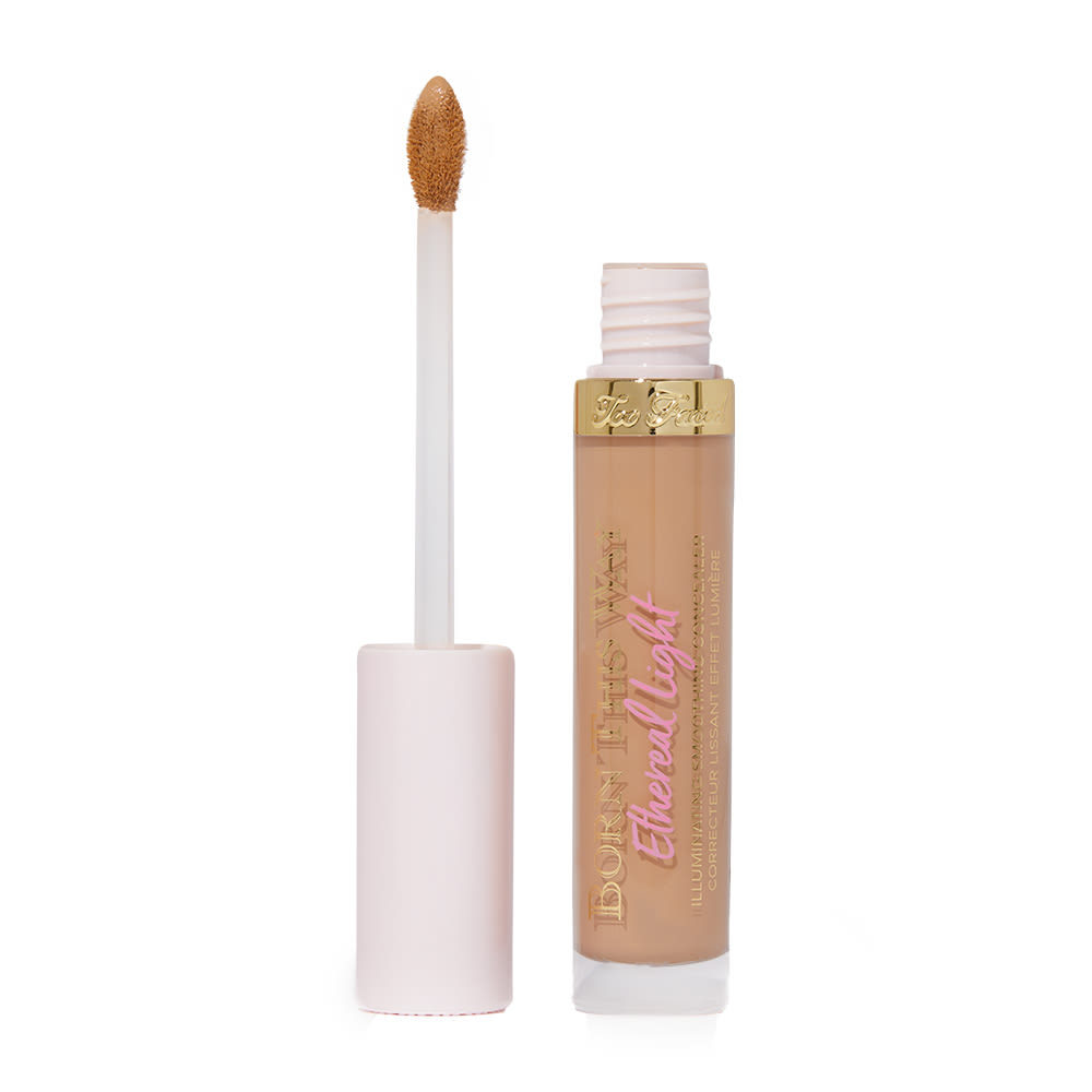 Too Faced Born This Way Ethereal Light Illuminating Smoothing Concealer Café Au Lait