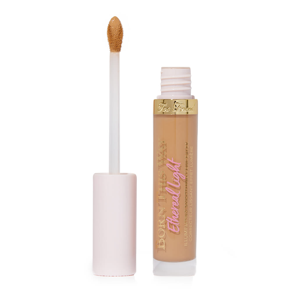 Too Faced Born This Way Ethereal Light Illuminating Smoothing Concealer Honeybun