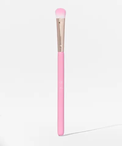 Trixie Cosmetics - P-22 Large Packer Brush