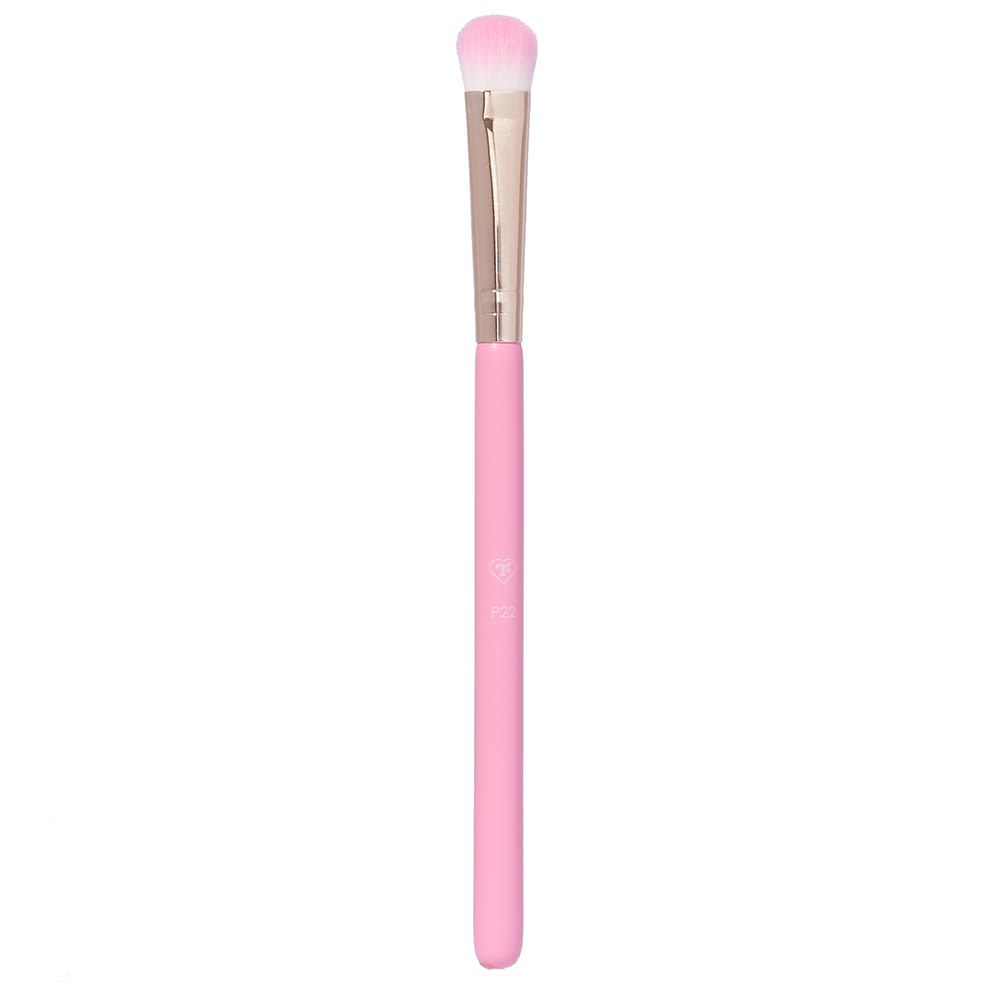 Trixie Cosmetics P-22 Large Packer Brush