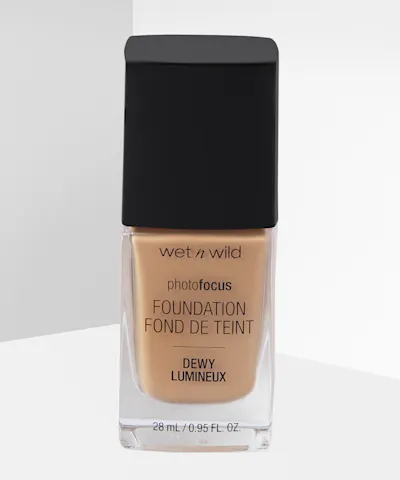 wet n wild - Photo Focus Dewy Foundation
