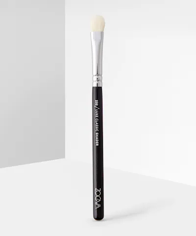 ZOEVA - 232 Luxe Classic Shader Brush 