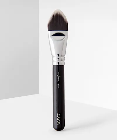 ZOEVA -  112 Face Curve Brush 