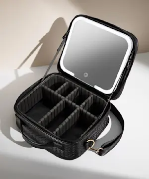 BEAUTY BAY Limited Edition LED Mirror Travel Beauty Case